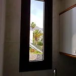 Beautiful In Apartamerica, Americas La140